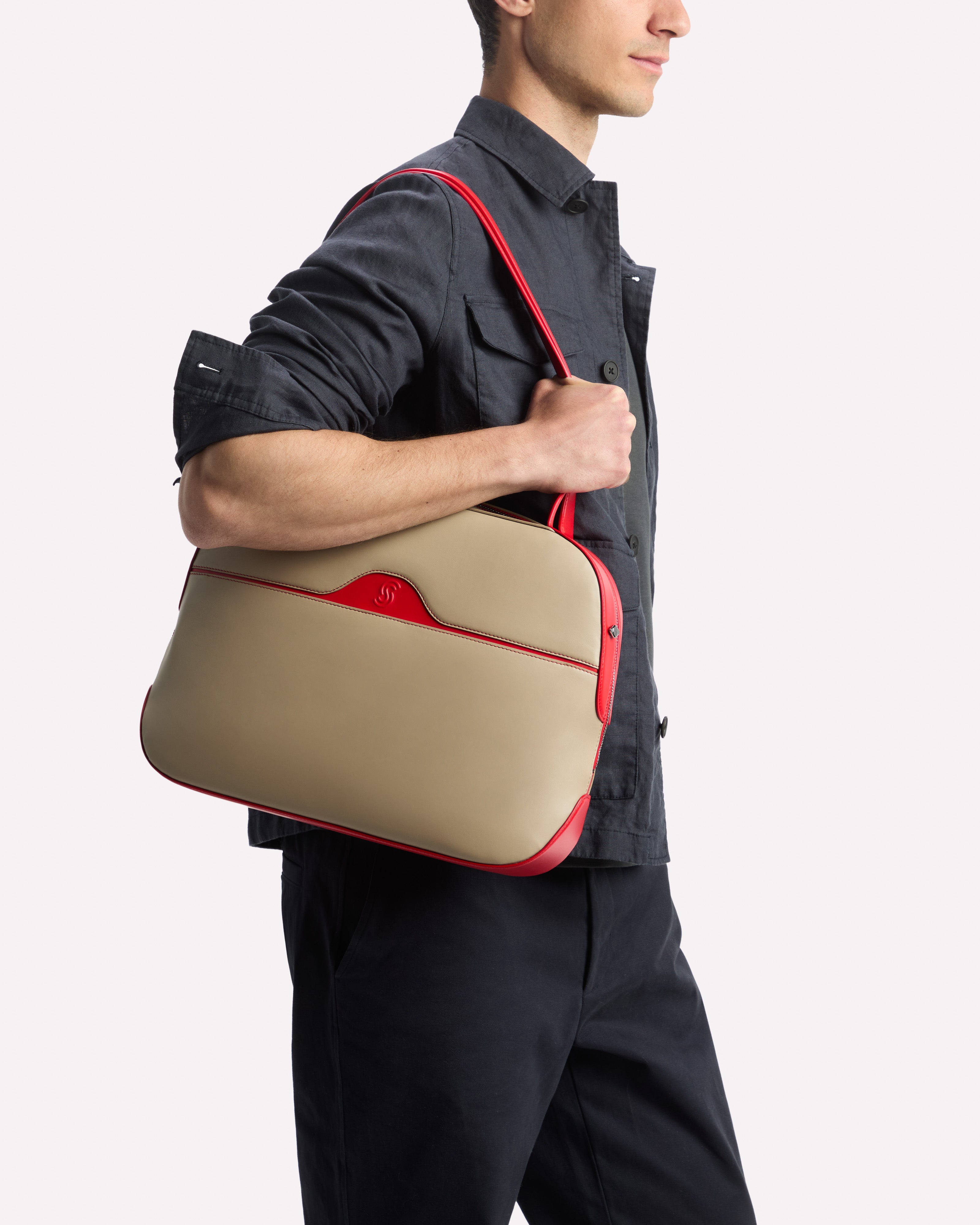 Langhe Business Bag Taupe & Papavero - Model