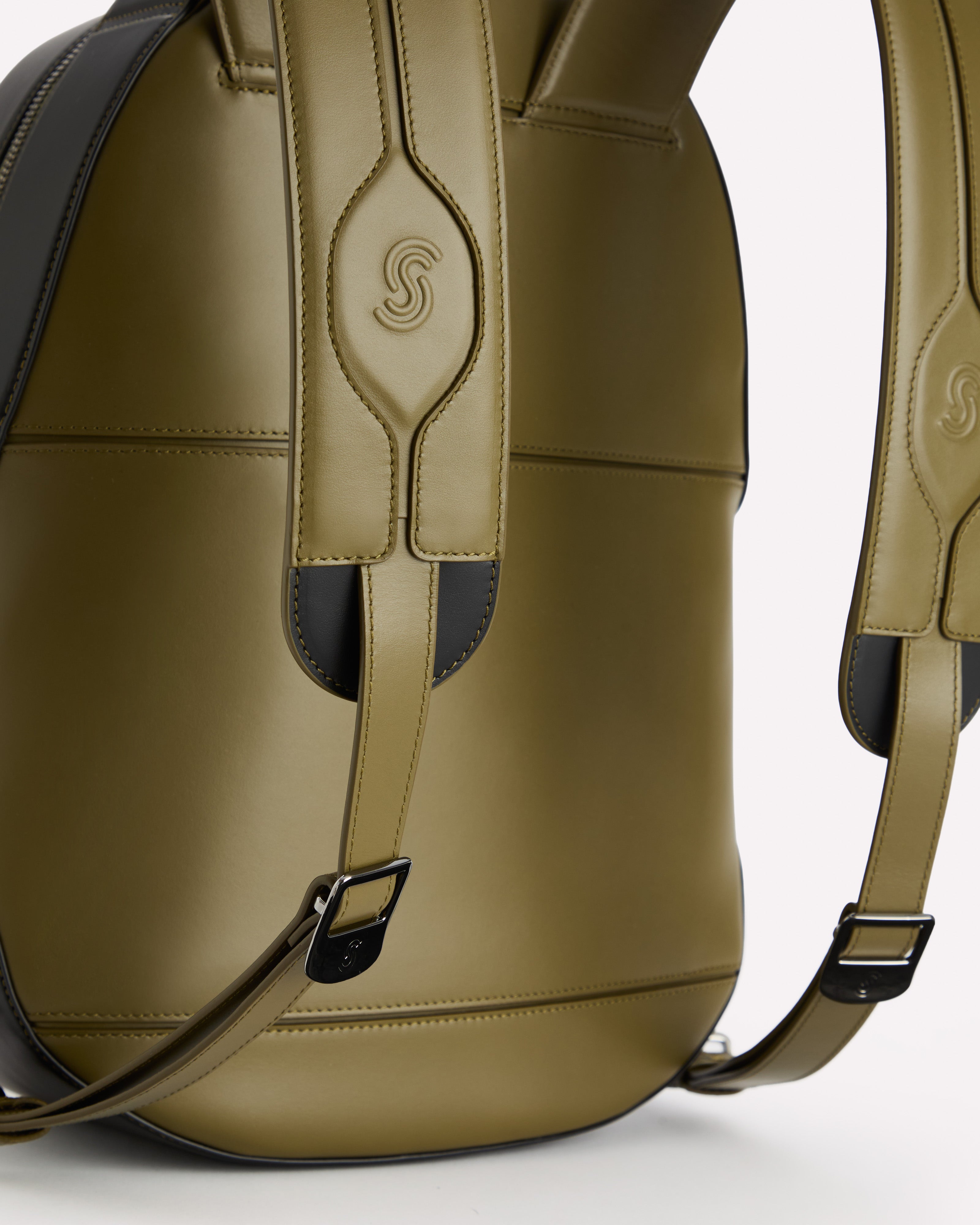 Bellagio Backpack Khaky & Nero - Straps