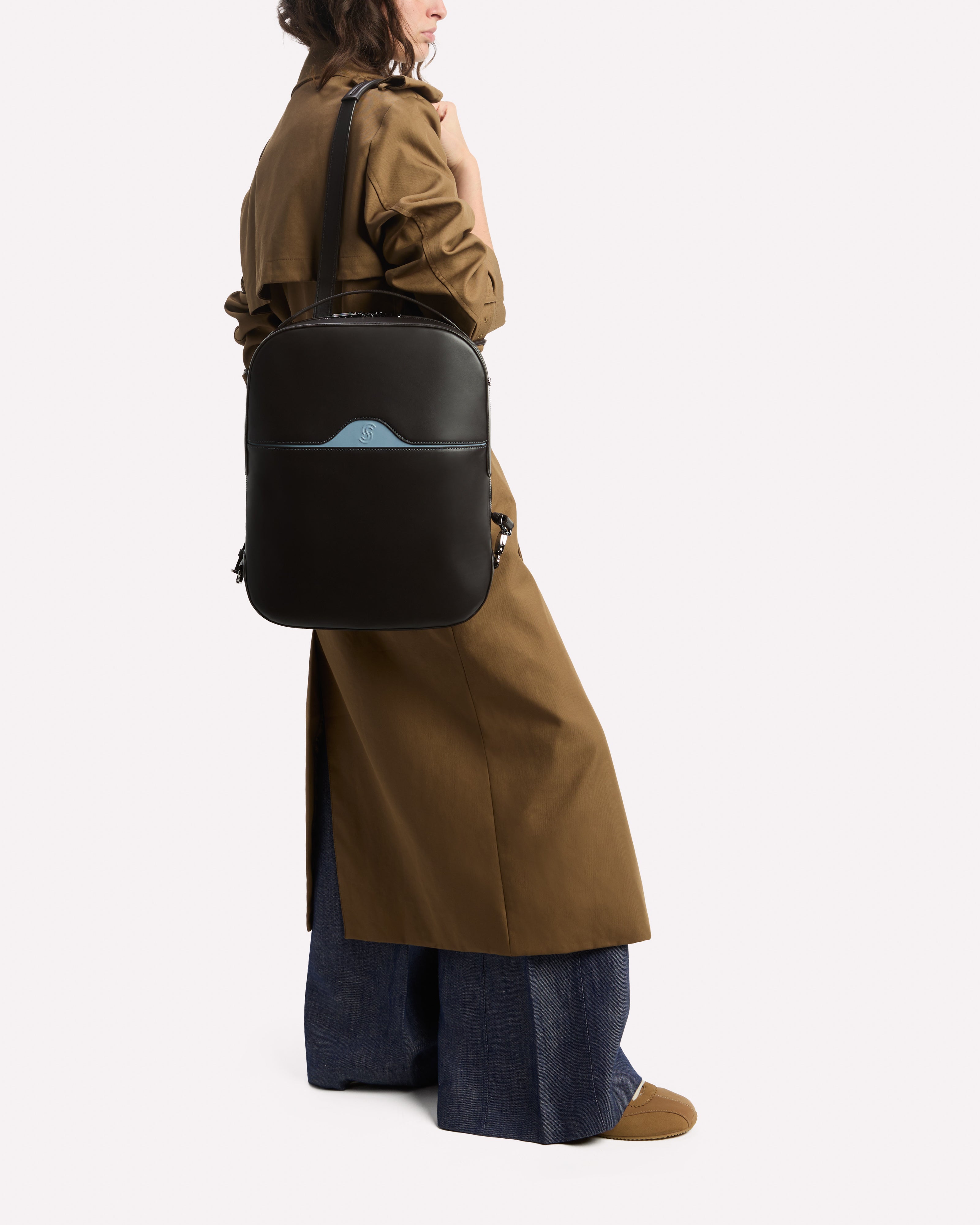 Gardena Convertible Tote Cafe & Lavanda - Model2