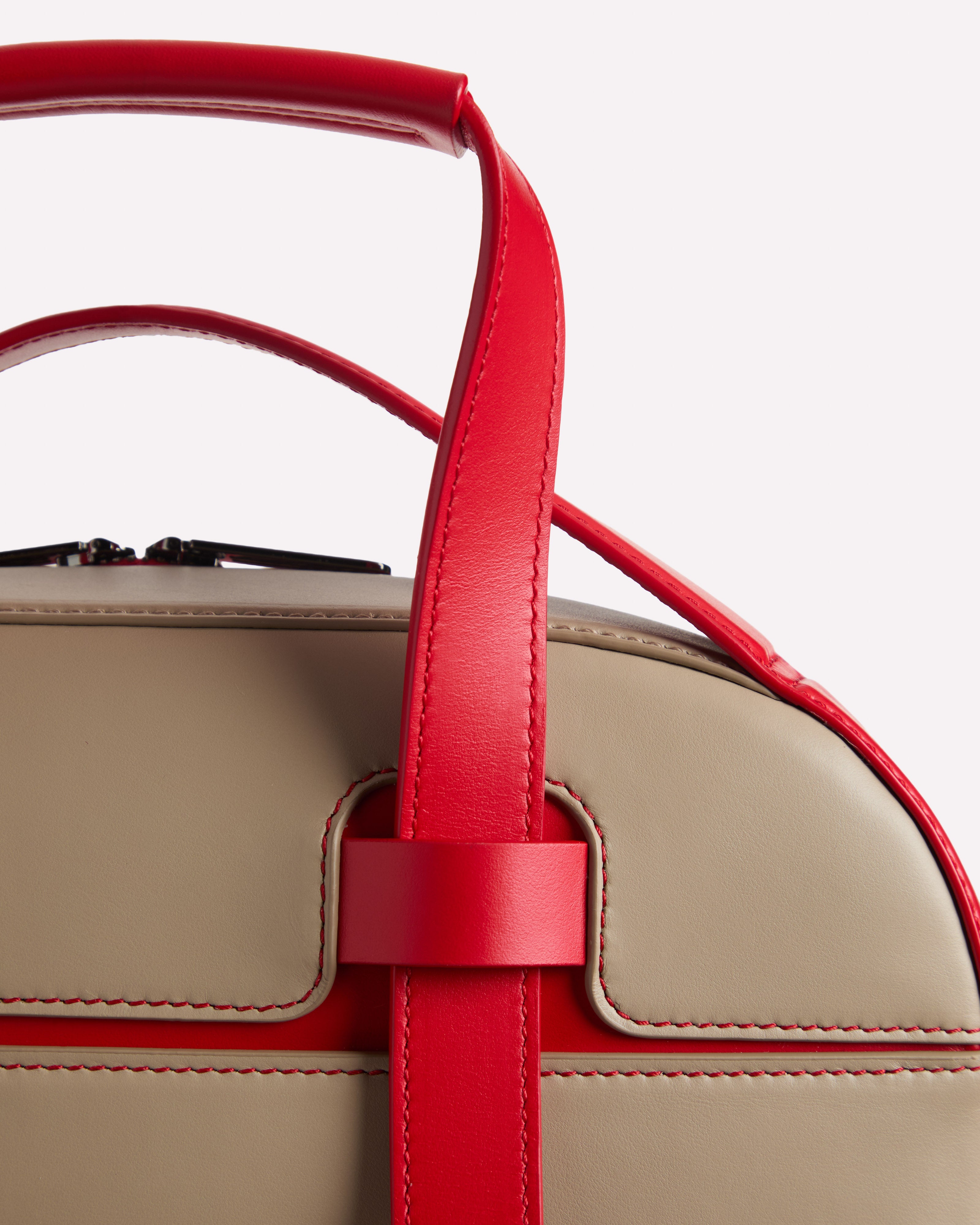 Gardena Convertible Tote Taupe & Papavero - Handle